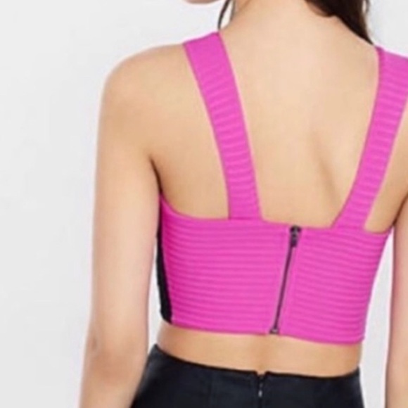 Express Hot Pink Crop Top Size Small - Picture 2 of 9